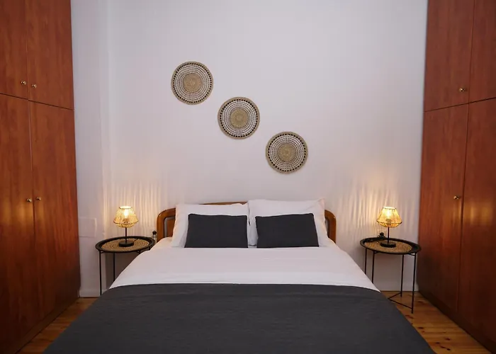 “The Elysian” City Center Apartment